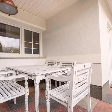 Ferienhaus &quotHus Oetti&quot *