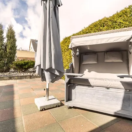 Ferienhaus &quotHus Oetti&quot Hébergement de vacances Sellin (Rugen)