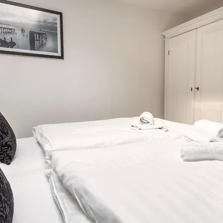 Ferienhaus &Quothus Oetti&Quot Sellin (Rugen)