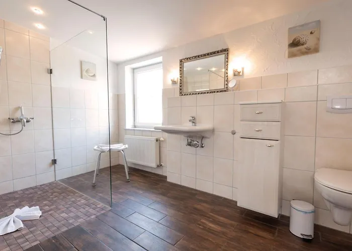 &quothus Oetti&quot * Sellin (Rugen)